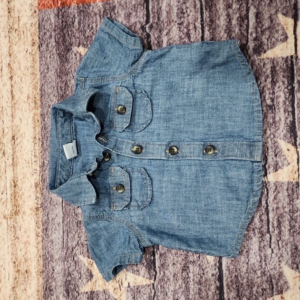 Short sleeve button down - Picture 1 of 4